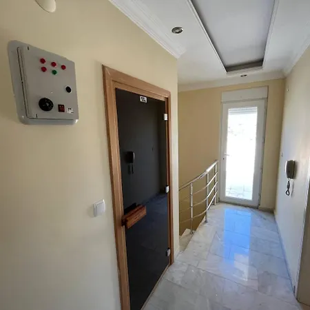 Cebeci 8 Apartment *