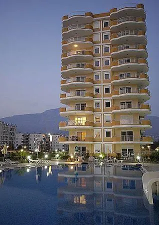 Cebeci 8 * Mahmutlar