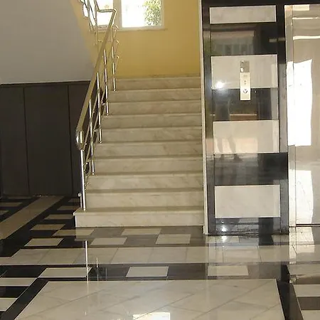Cebeci 8 Apartment Mahmutlar